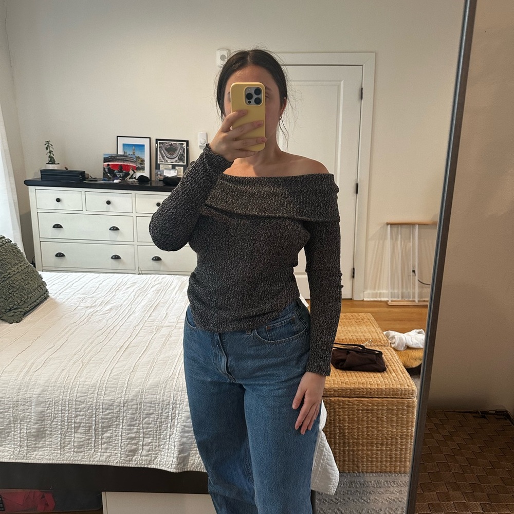 DESIGN LAB LORD & TAYLOR Off-the-Shoulder Black & Gray Sweater